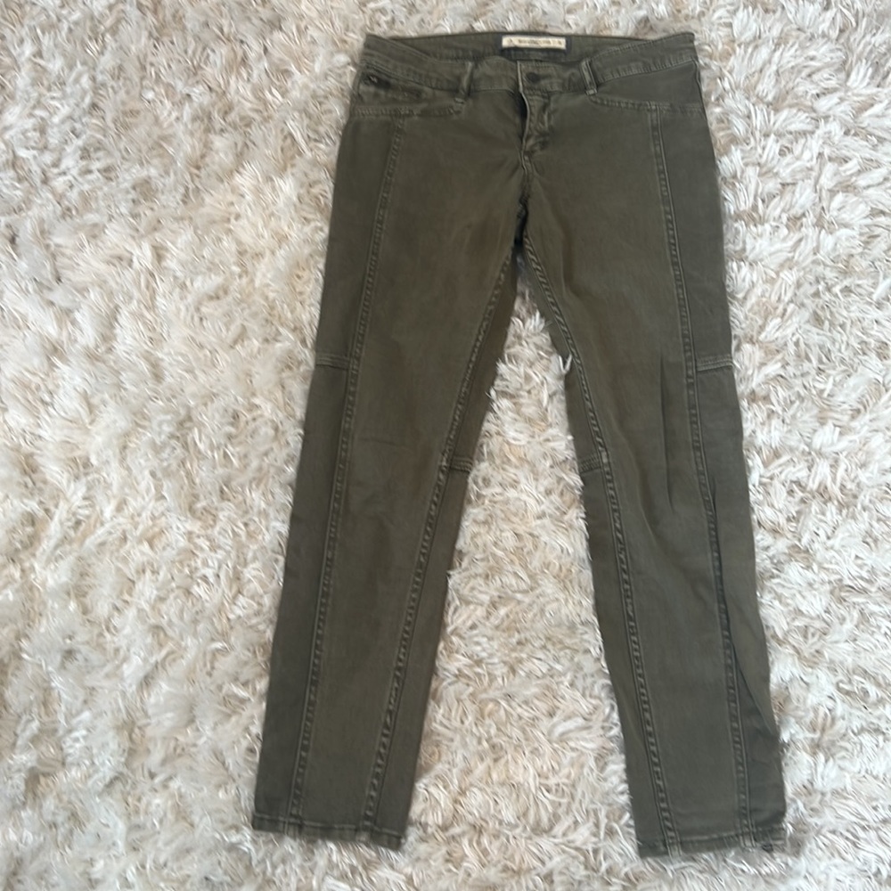 Green ankle jean